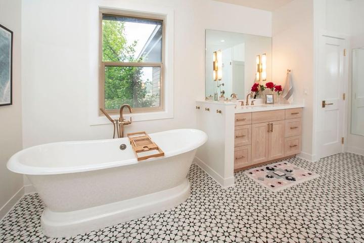 SUN Valley Family HOME — photo 15