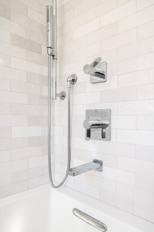 Family Bathrooms — photo 2
